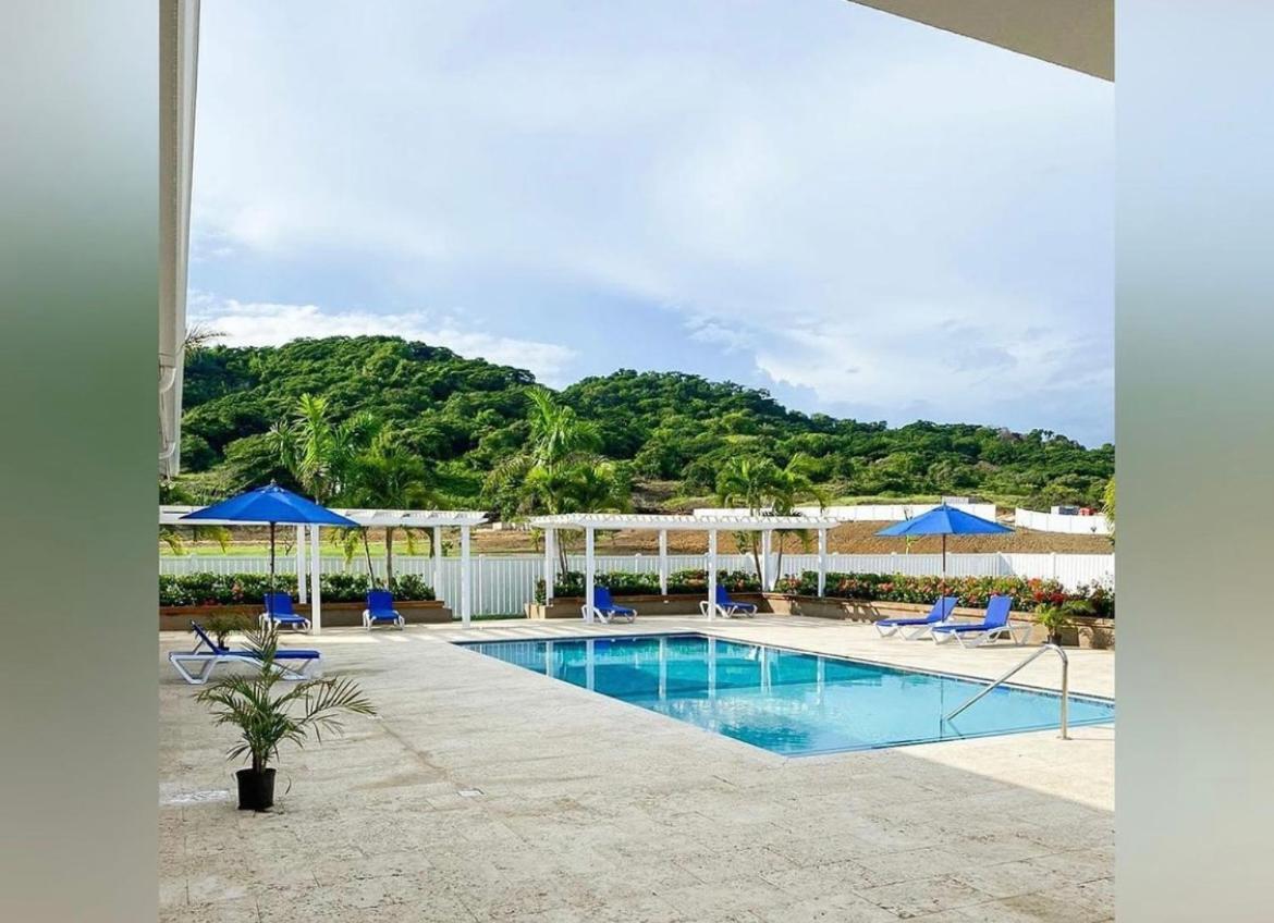 Natty'S Cozy Beach House In Hanover Jamaica Лусеа Экстерьер фото